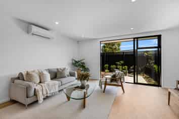 3/17 Donald Place, Merivale