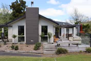 210 Douglas Road, Douglas