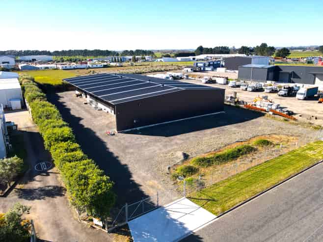 Near New Big Warehouse & Yard