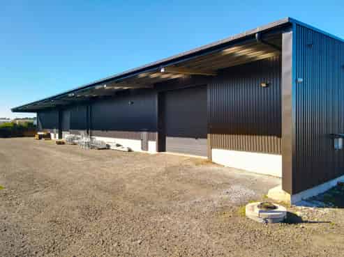 Near New Big Warehouse & Yard