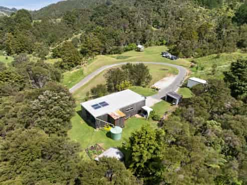 201 Peria Road, Peria