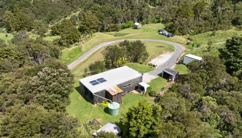 201 Peria Road, Peria