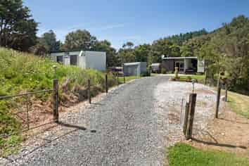 201 Peria Road, Peria