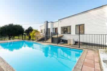 65 Annett Rd Kumeū , Kumeu