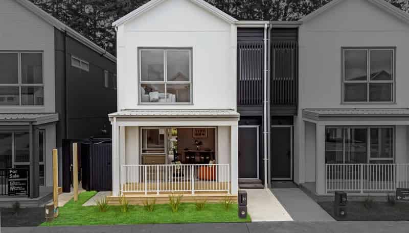  21 Yellow Pear Lane, Drury