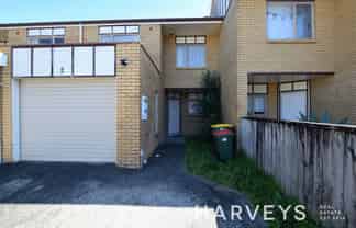 2/17 Charlenne Close, Ranui