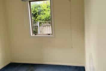 Auckland - Address withheld