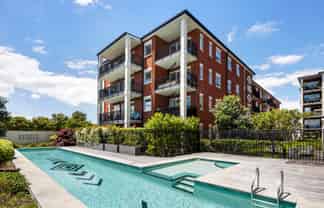 308/1B Soljak Place, Mount Albert