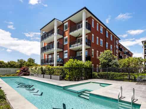 308/1B Soljak Place, Mount Albert