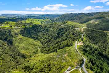 709 Ahuroa Road, Puhoi