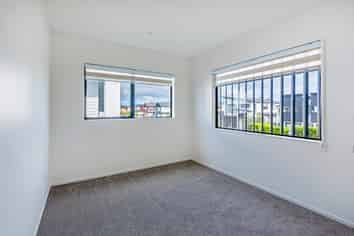 Unit 2/3 Pinefield Road, Whenuapai