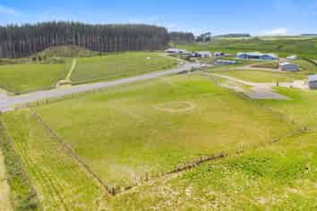38 Mowhia Grove, Waitarere
