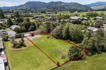 12 Cromwell Street, Murchison