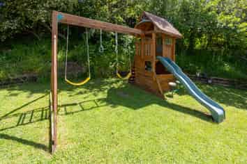 2 Kimber Hall Avenue, Blockhouse Bay