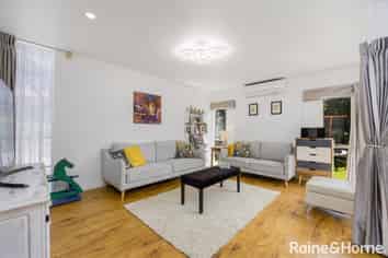 2 Kimber Hall Avenue, Blockhouse Bay