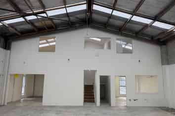 Immediate Possession $200K Below Replacement Cost