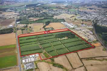 31.5 ha of Industrial zoned land
