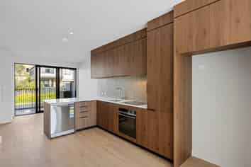 9B Windlass Street, Long Bay