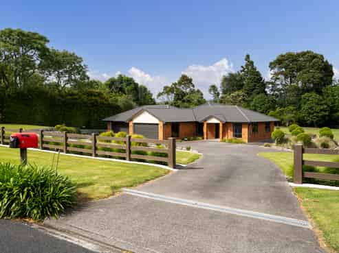 2 Lake View Drive, Karapiro