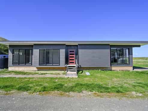 166 Beach Road, Tangoio