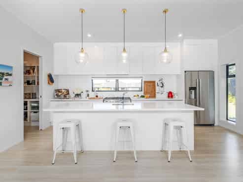 111 Benjamin Place, Matarangi