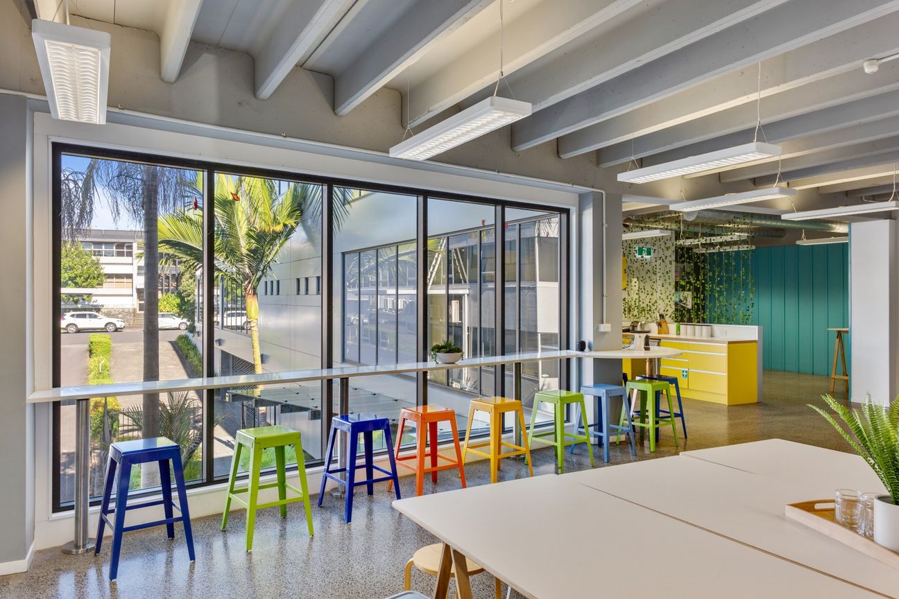 Takapuna Central Office, flexible sizes - Vista 5