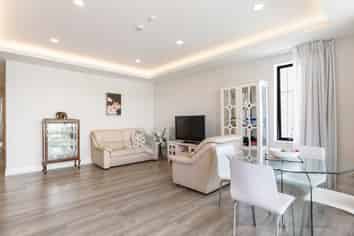 404/26 Library Lane, Albany