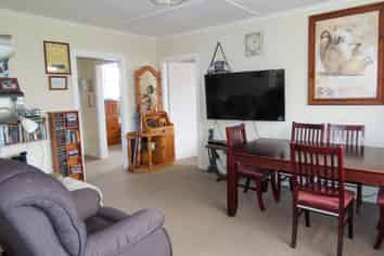 8 Conlon Street, Reefton