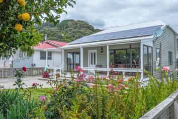 7 West Crescent, Te Puru