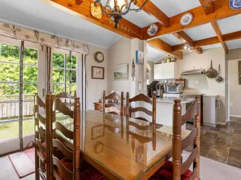 103e Barrett Road, Whalers Gate