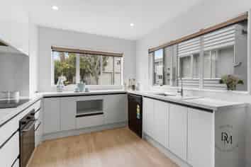 28 Pecan Place, Avondale