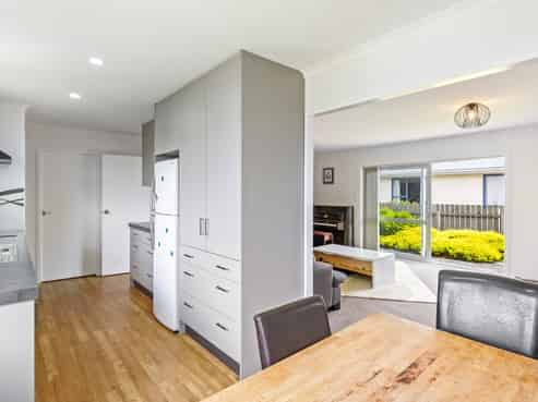 6B Sharda Grove, Paraparaumu Beach