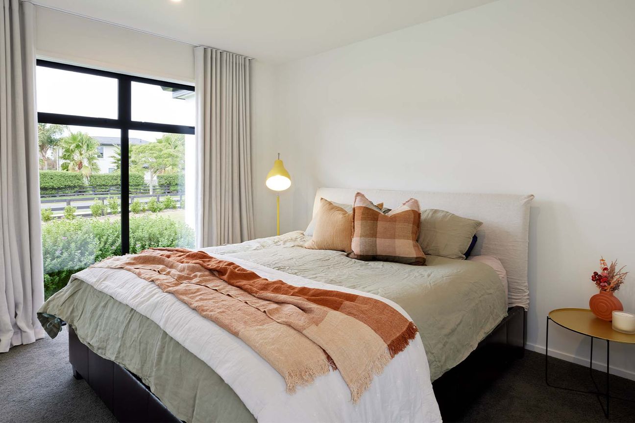 Airy and Family Friendly in Inglewood - Vista 5