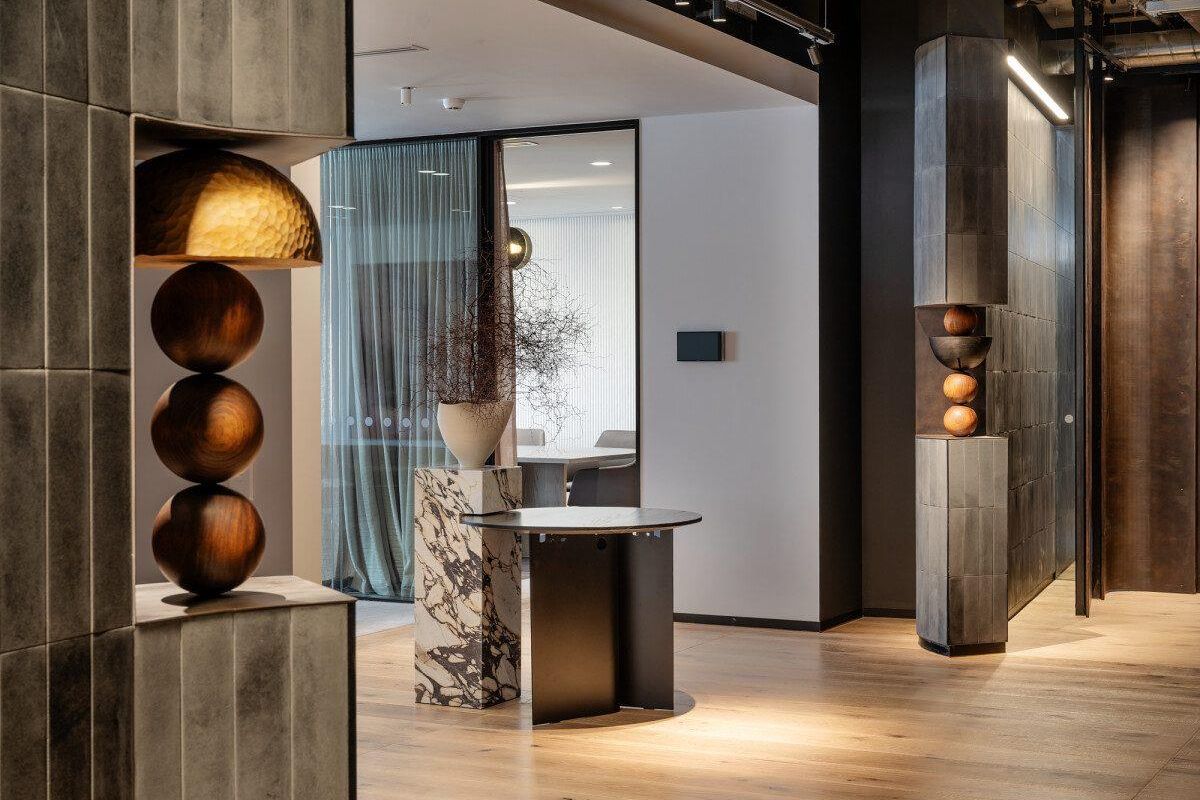 CBRE - Premium Suite in Aon Centre - Więcej