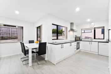 55A Simpson Road, Ranui