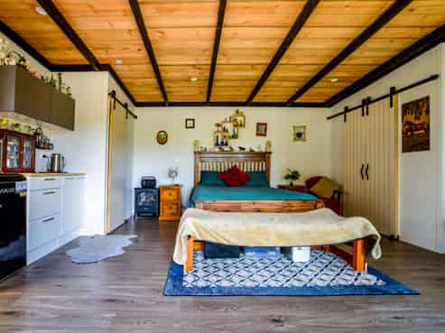 1182 Kennedy Bay Road, Tuateawa