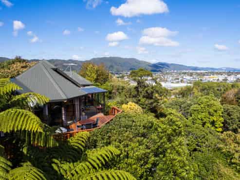 3 Wairere Road, Belmont