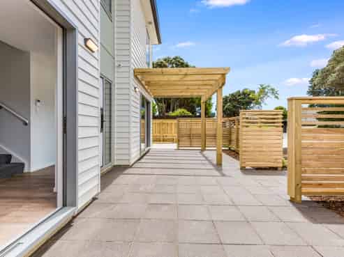 1/12 Mana Avenue, Titahi Bay