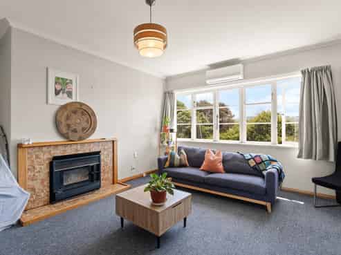 28 Dornoch Street, Kew