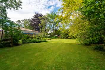 86 Kuratawhiti Street, Greytown