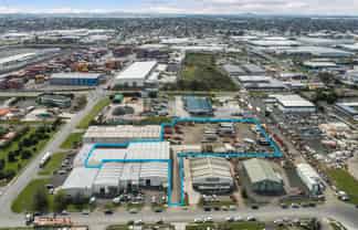 Dual Access Warehouse & Yard