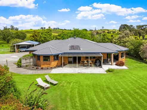 107 Harataua Road, Port Albert