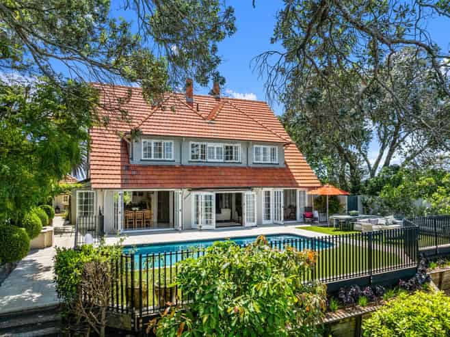 11 Stanley Point Road, Devonport