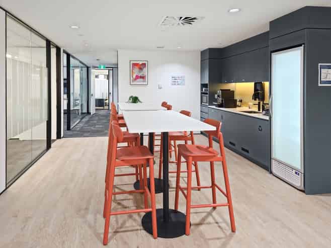 Coworking space in Regus 125 Queen Street