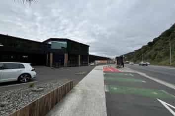 Versatile Office with Parking in Kaiwharawhara