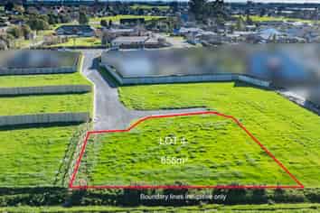 30 Woodville Street, LEESTON