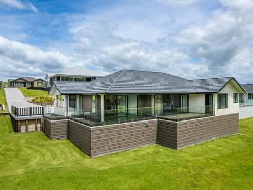 32 Admiralty Drive, Haruru