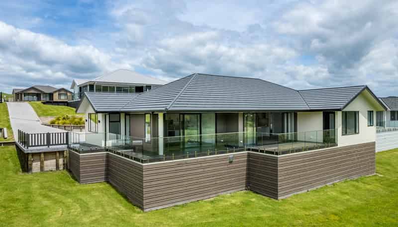 32 Admiralty Drive, Haruru