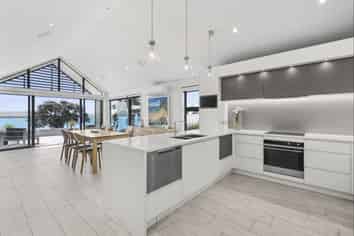 333 Wakefield Quay, Stepneyville