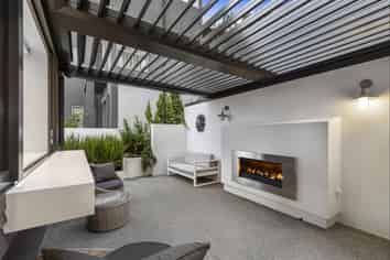 333 Wakefield Quay, Stepneyville